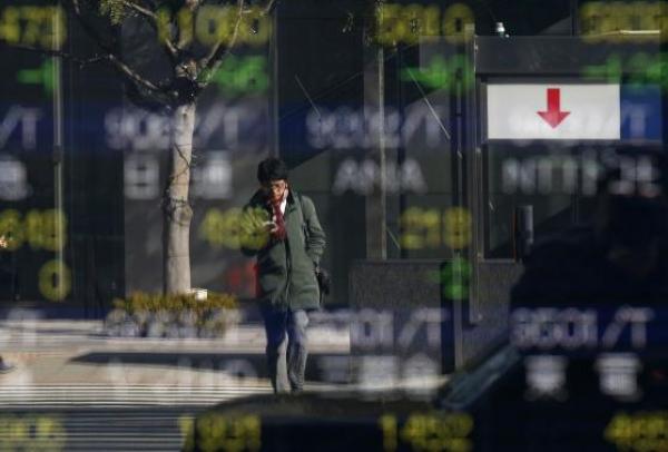  Asian shares hit four-month high on China data, Yellen